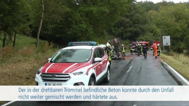 Umgekippter Betonmischer auf der L3044