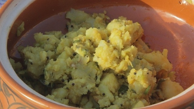 Sookha Aloo