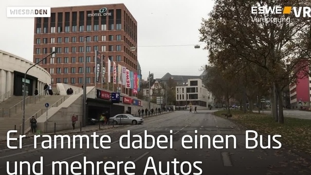 Nach Busunfall: Ring vor Bahnhof gesperrt