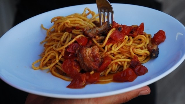 Pasta mit geräuchertem Aal