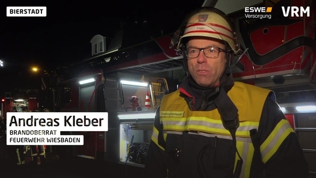 Bei Brand in Bierstadt Mann von Dachterrasse gerettet
