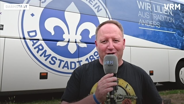 Darmstadt 98 feiert mit Fans im Bürgerpark