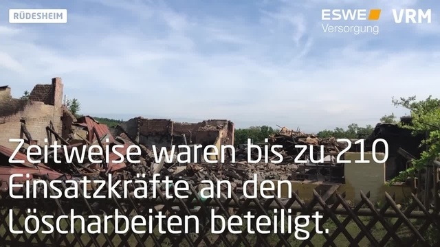 Mehrere Verletzte bei Brand auf Ponyhof in Rüdesheim