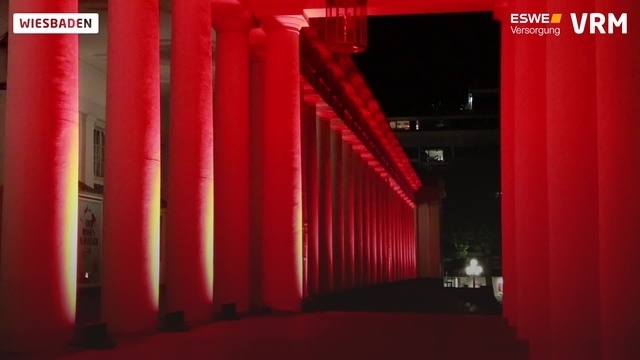 Night of Light: Wiesbaden leuchtet Rot