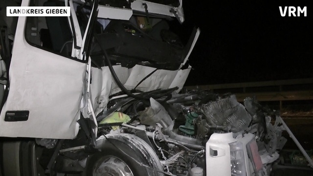 Lkw-Unfall auf der A5 Anschlusstelle Fernwald