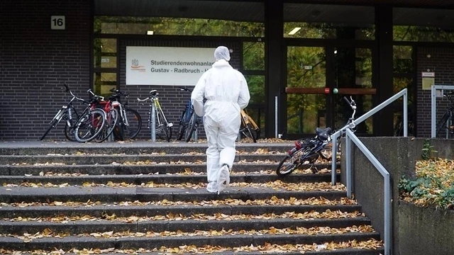 War Es Eine Beziehungstat Zwei Tote Im Studenten Wohnheim Mopo De