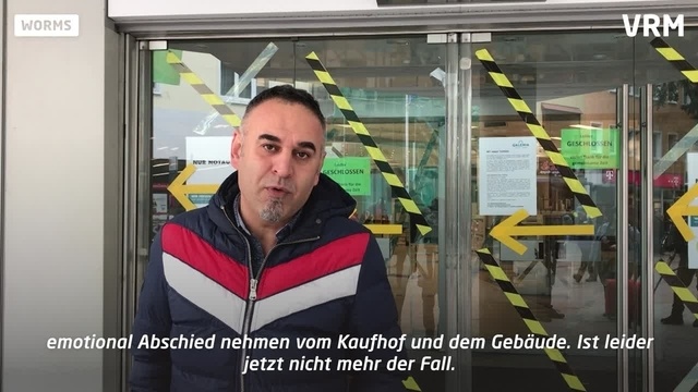 Schwerer Abschied: Kaufhofschließung in Worms