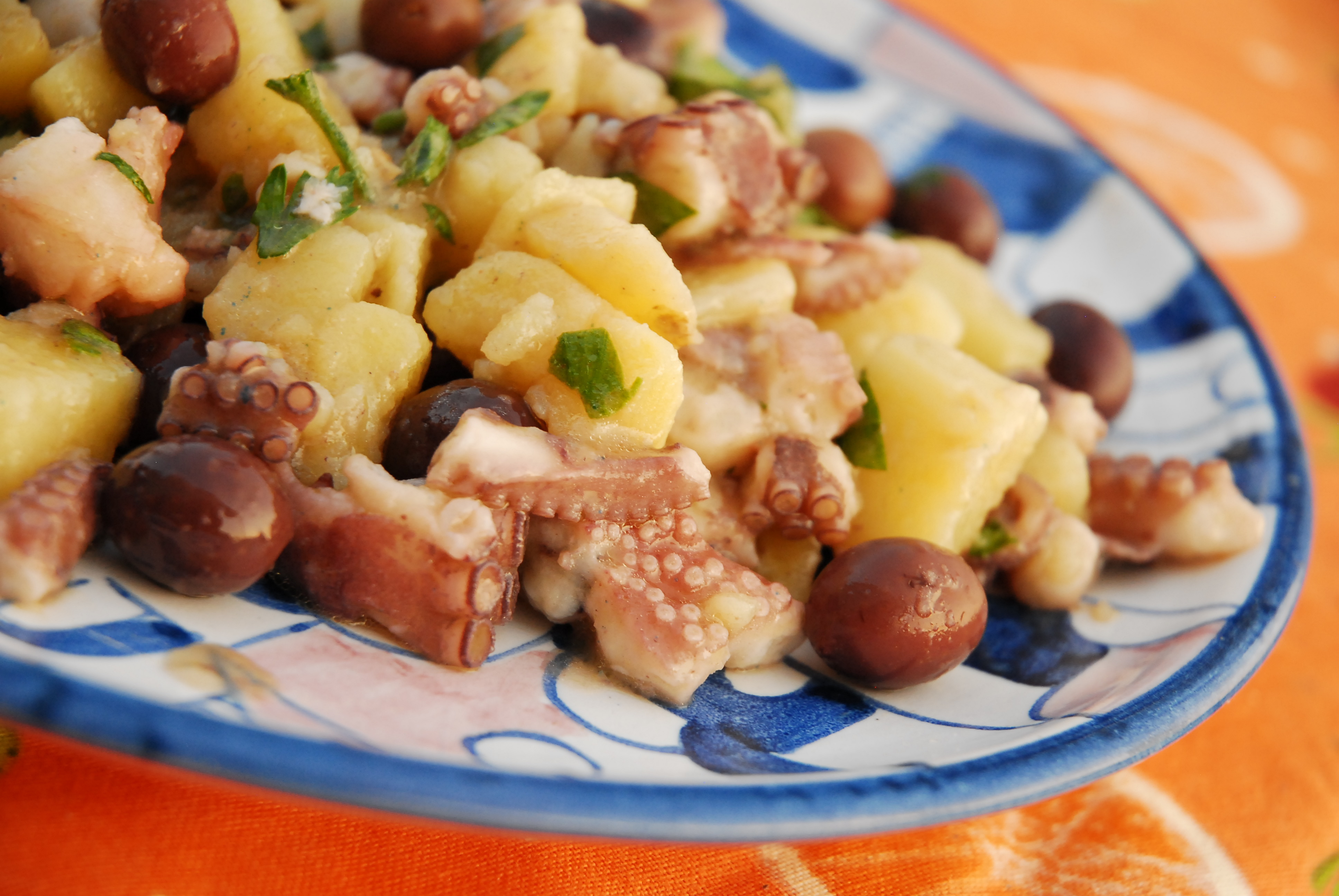 Tintenfischsalat mit Kartoffeln