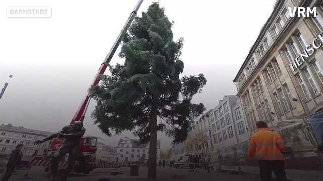 Es wird weihnachtlich auf dem Darmstädter Marktplatz