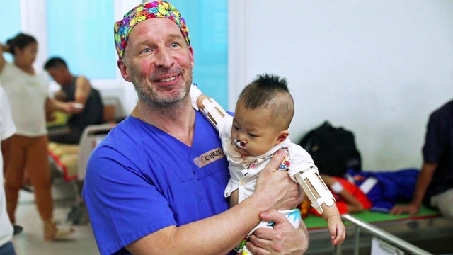 Die Gesichtsretter in Vietnam