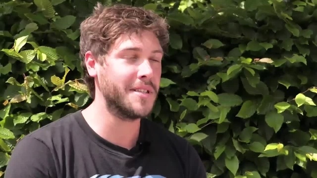 Lilien INSIDE: Mit Breeweldibbe Charly Landzettel