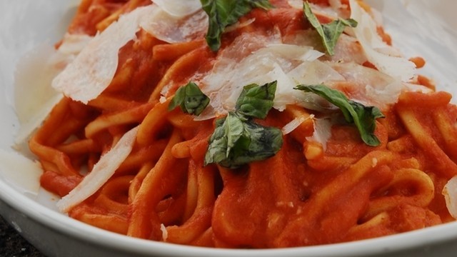 Pici mit Büffelmozzarella