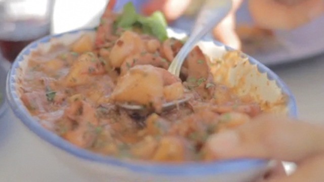 Tintenfisch mit Kartoffeln