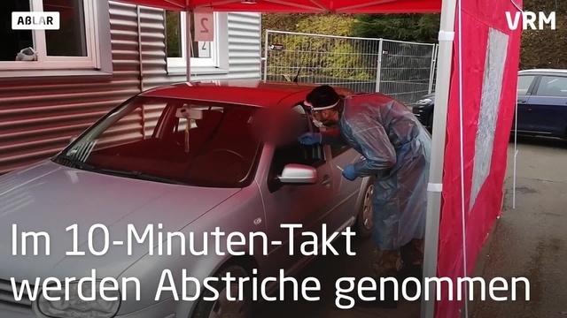 Zum Corona-Test auf der Müll-Deponie