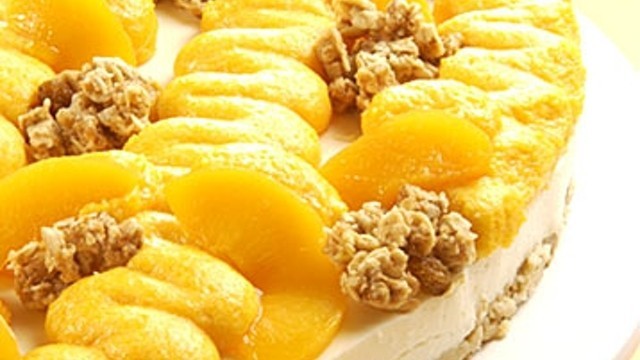 Pfirsich-Knusper-Torte