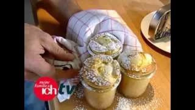 Kuchen Im Glas So Backst Du Die Kleinen Dessert Lieblinge Daskochrezept De