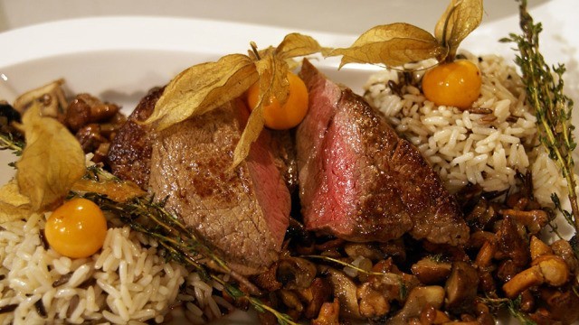 Filet-Steak mit Pilzen