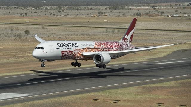 Erster Nonstop-Linienflug zwischen Australien und Europa gelandet