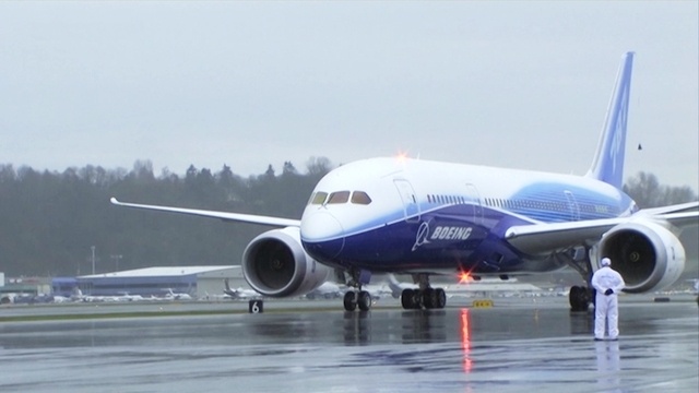 Erstflug der Boeing 787