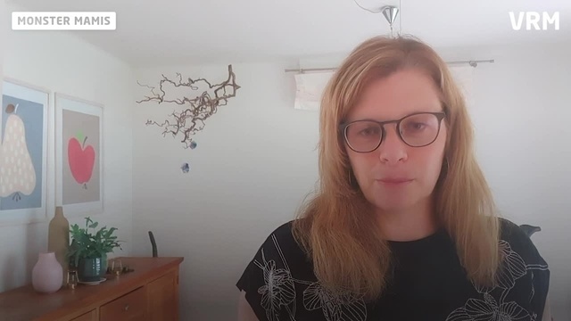 Monster Mamis, Folge 46: Experiment Glitzerdiamanten