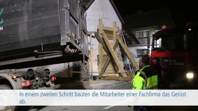 Lkw wird geborgen