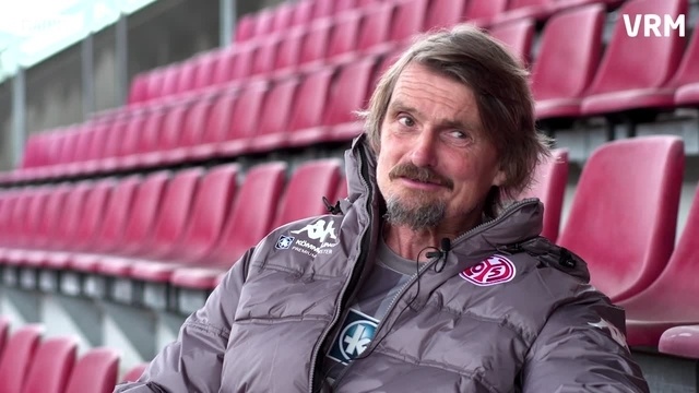 Wortpiratin rot-weiß trifft Stephan Kuhnert