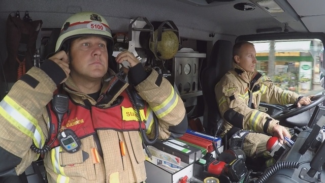 Trailer Feuerwache Neukölln - Retter unter Extrembedingungen