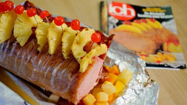Kasseler auf Fruchtsalat