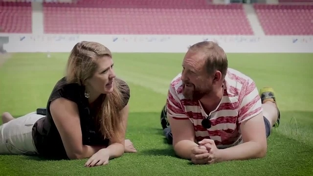Wortpiratin rot-weiß: Mara trifft ToZi