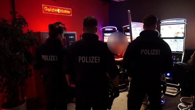 Spielhallen-Razzia: Polizei kontrolliert in Wetzlar