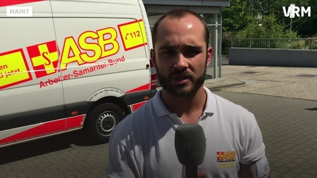 Unbekannter schießt auf ASB-Rettungswagen
