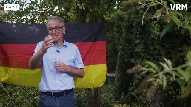 Bübs Bilanz - Einheitlich feierlich