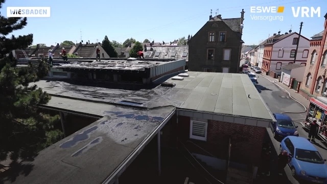 Brand auf dem Dach der Kirche St. Peter und Paul